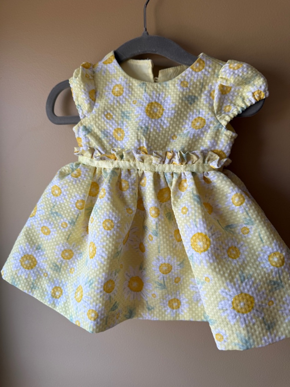 Baby Daisy Seersucker Dress | 0-3M | Yellow Spring Outfit